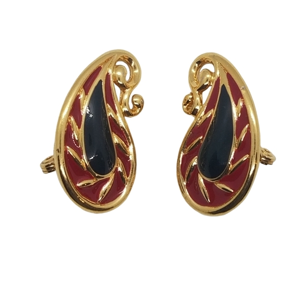 MONET VINTAGE GOLDTONED & BLACK & RED ENAMEL PAISLEY STATEMENT CLIP ON EARRINGS - Picture 3 of 5